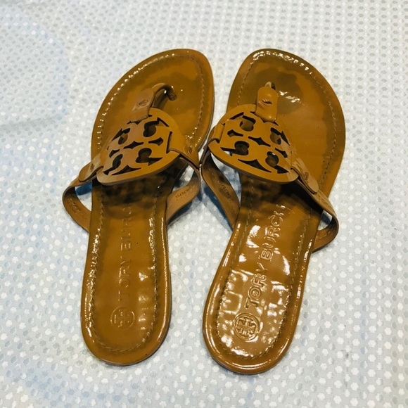 Tory Burch Miller patent leather sandals - Picture 15 of 15